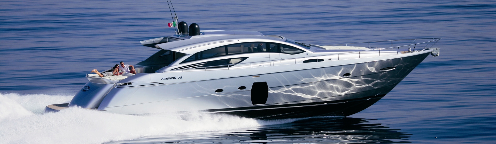 Luxury Motor Yacht Charter Naples