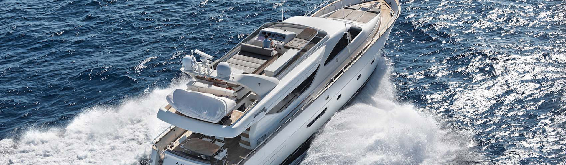 Luxury Motor Yacht Charter Ischia