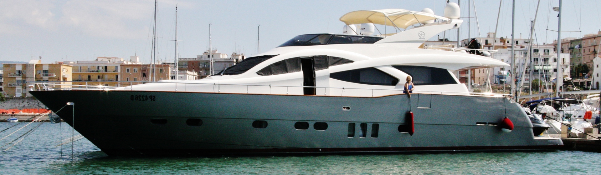 Crewed Motor Yacht Charter Costa Smeralda Evo Marine 760